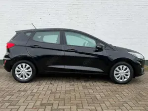 Ford Fiesta 100PS*WinterPaket*PDC*Android*Apple*GJR* Bild 3