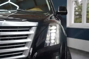 Cadillac Escalade 6.2L V8 Platinum Bild 4