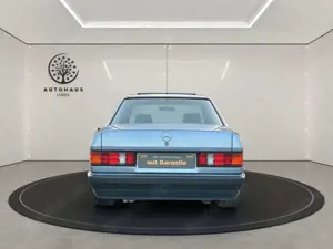 Mercedes-Benz 190 2.6 H-Zullassung ! AUTOMATIK/eSD/eFH/ Bild 4