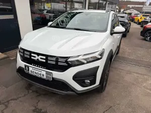 Dacia Sandero Stepway 3 Expression TCE 90 Bild 3