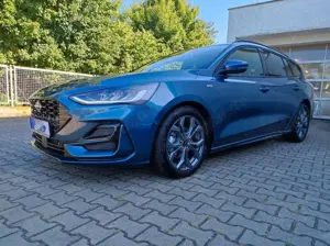 Ford Focus Turnier ST-Line X Autom Navi KLIMA Winterp