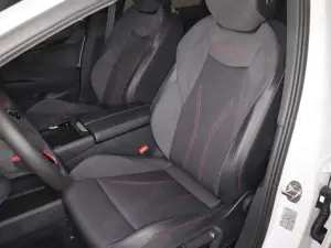 Volkswagen ID.7 GTX 250/86 579,-ohne Anzahlung Pano AHK Bild 4