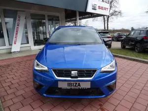 SEAT Ibiza Ibiza 1.0 TSI FR 115PS Navi ACC Sitzheizung Voll-L Bild 2