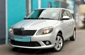 Skoda Fabia Amb 85 Klima Sitzhzg Alu 8Räder PDC Tempom