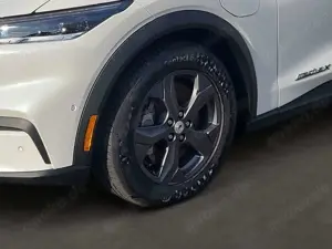 Ford Mustang Mach-E Basis Panorama Navi Digitales Cockpit Memory Sitze Bild 4