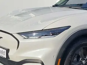 Ford Mustang Mach-E Basis Panorama Navi Digitales Cockpit Memory Sitze Bild 3