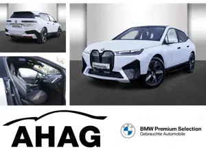 BMW iX xDrive40 Sportpaket Klimaaut. AHK Soft-Close