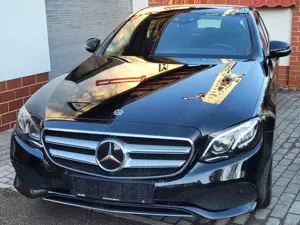 Mercedes-Benz E 220 E 220 d 9G-TRONICAvantgarde