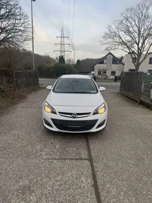 Opel Astra Active