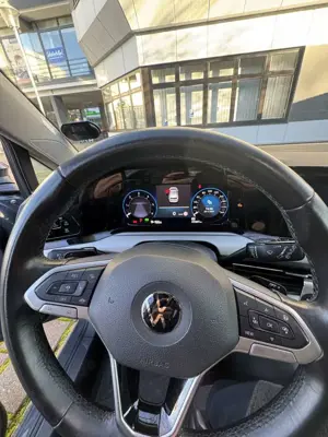 Volkswagen Golf Alltrack 2.0 TDI 4Motion DSG Bild 5