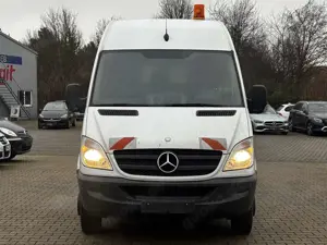 Mercedes-Benz Sprinter 515 CDI mit WERKSTATTAUSRÜSTUNG+AHK+3 SITZE+TUV Bild 2