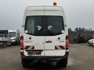 Mercedes-Benz Sprinter 515 CDI mit WERKSTATTAUSRÜSTUNG+AHK+3 SITZE+TUV Bild 5