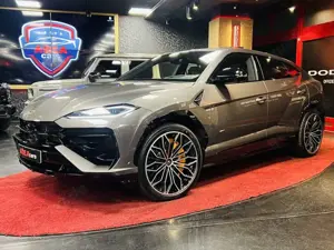Lamborghini Urus SE STOCK BO PANO 360 PD25