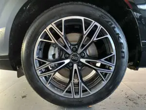 Audi Q3 SUV e-hybrid S line ACC+RFK+PHEV+LED+PRIVACY+ Bild 2