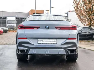 BMW X6 xDrive30d M Sport HUD PANO RFK NAVI Standh. LED Bild 5