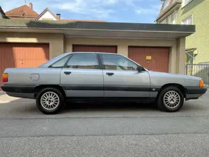 Audi 100 2.0 E Gepflegt H-Gutachten ZV Servo 5 Zylinder Bild 4
