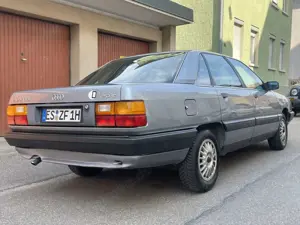 Audi 100 2.0 E Gepflegt H-Gutachten ZV Servo 5 Zylinder Bild 5