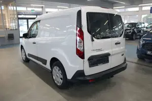Ford Transit Connect 240 L1 Trend 3-Sitzer Klima Scheibenheizung AHK Bild 3