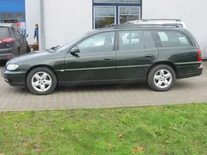 Opel Omega Omega Caravan 2.2 16 V  2.Hd top Bild 5