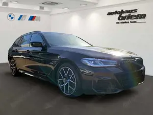 BMW 530 e xDrive Touring, INKL.WERTGUTSCHEIN 1.500 € Bild 2