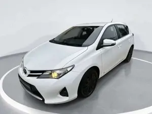 Toyota Auris 1.4 D-4D Cool Klimaautomatik