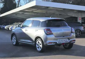 Suzuki Swift Swift Comfort ALLRAD /NAVI/MET/ACC/ALU/PDC/uvm. Bild 5