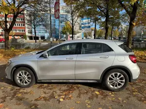 Mercedes-Benz GLA 250 GLA 250 4Matic 7G-DCT AMG Line