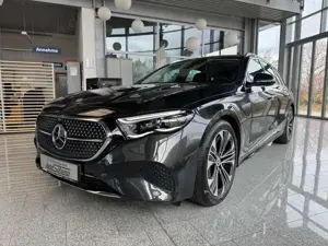 Mercedes-Benz E 300 e T Digital Light+360+Fahrassistenz-Paket
