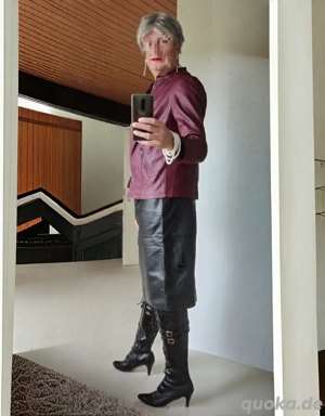 Mach mich zu Deiner Sissy !!