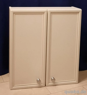 Hängeschrank   Badwandschrank zu verschenken