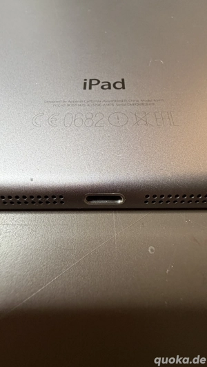 iPad Air 32 GB Wi Fi + Cellular   Guter Zustand   Spacegrau Bild 3