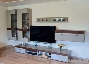 Design-Wohnwand mit Vitrinen   modern, hochwertig, sehr stabil