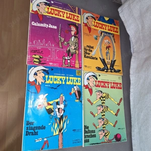 Verschiedene Lucky Luke Hefte  siehe dazu die Bilder