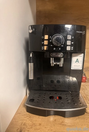 Delonghi magnificaS
