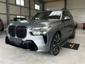 BMW X7 40d M SPORT EXECUTIVE DRIVE PRO CARBON BW