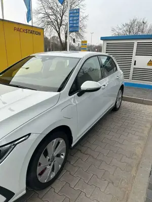 Volkswagen Golf GTE eHybrid Bild 5