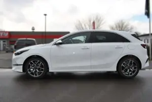 Kia Ceed / cee'd 1.5 T-GDI DCT7 Platinum UVP 39.679 EUR Bild 3