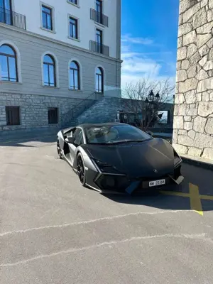 Lamborghini Revuelto Bild 3
