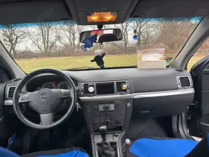 Opel Vectra Vectra 1.8 Bild 3