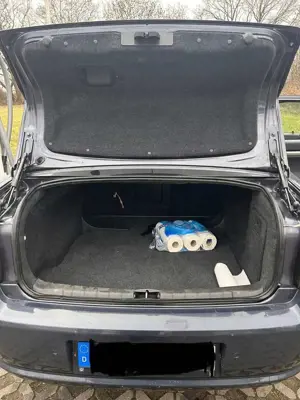 Opel Vectra Vectra 1.8 Bild 2