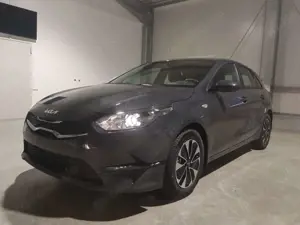 Kia Ceed / cee'd Spin 1.5 T-GDI 140 PS 7DCT Navi-Rückfahrkamera-...