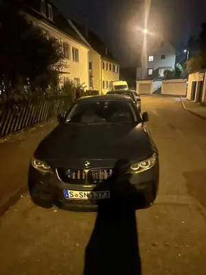 BMW 220 220i Coupe Sport Line Bild 4