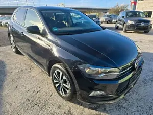 Volkswagen Polo VI United 1,0 TSI NAVI*TEMP*APP Bild 3