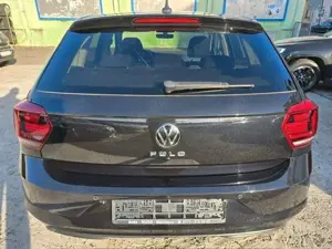 Volkswagen Polo VI United 1,0 TSI NAVI*TEMP*APP Bild 5