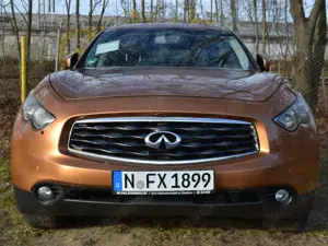 Infiniti FX FX35 / QX70 Bild 2