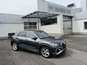 Audi Q2 35 TFSI S tronic line NAVI LED GRA SHZ PDC