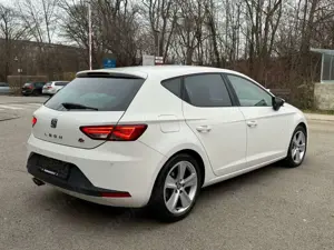 SEAT Leon 2.0 TDI FR DSG Automati Matrix Navi Leader Bild 5