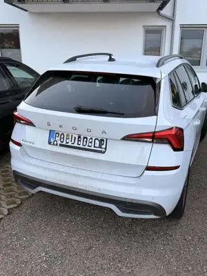 Skoda Kamiq 1.0 TSI DSG Clever Bild 2