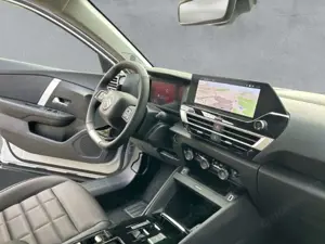 Citroen C4 Max 1.2 Mild-Hybrid 145 EU6e Digitales Cockpit LED Bild 3