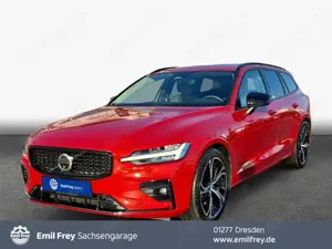 Volvo V60 B4 B DKG Ultra Dark Panorama*Sound by BW